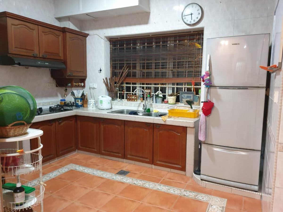 Lavender Impian Homestay Kajang Buitenkant foto