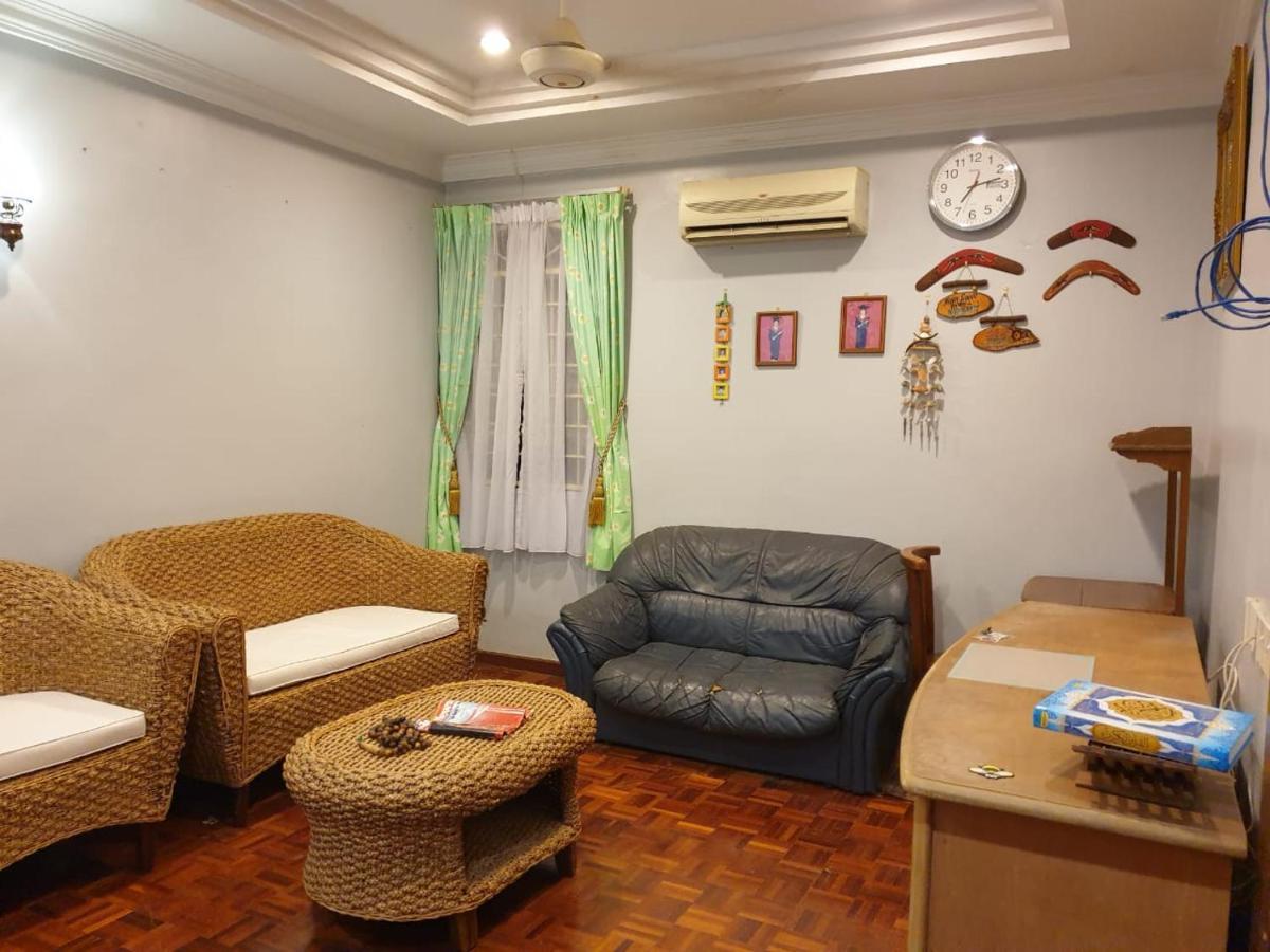 Lavender Impian Homestay Kajang Buitenkant foto