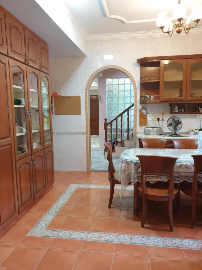 Lavender Impian Homestay Kajang Buitenkant foto